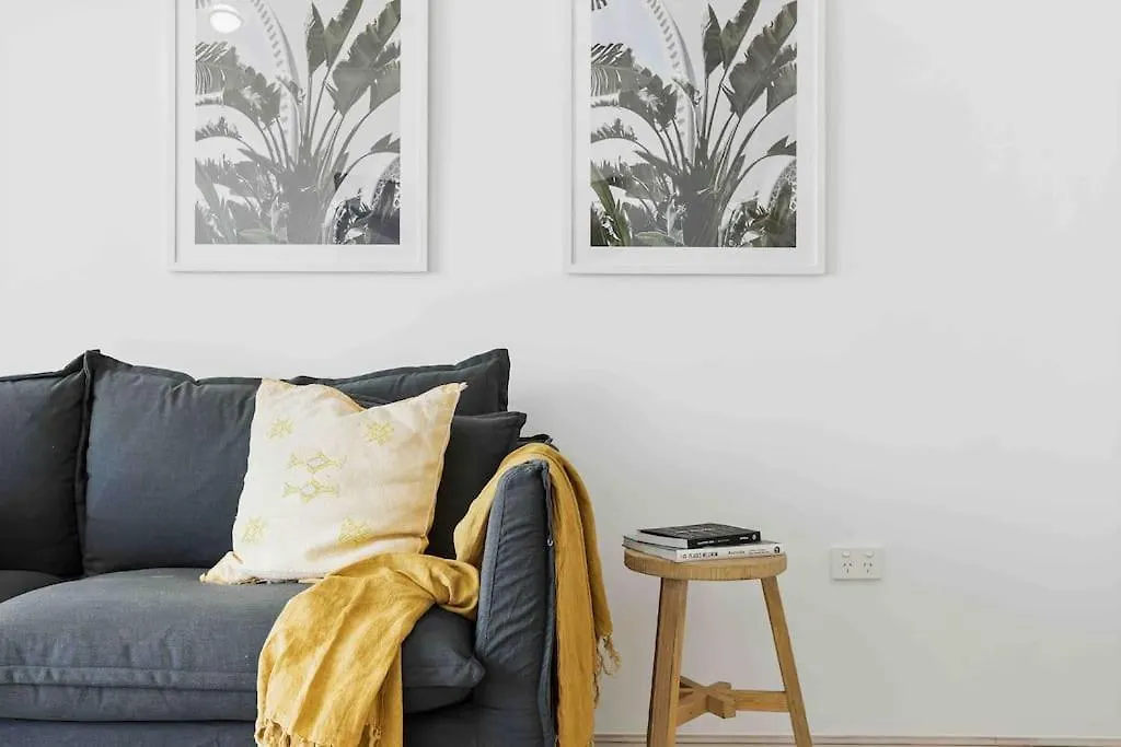 Beachfront Luna Apartment Gold Coast